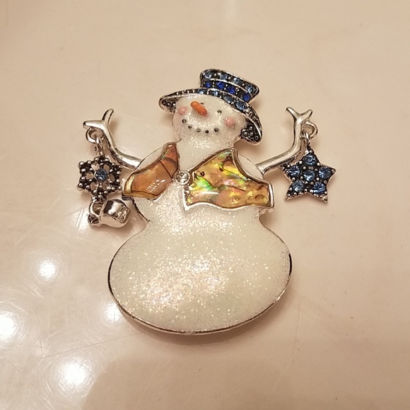 Jewelry - Holiday Snowman pin